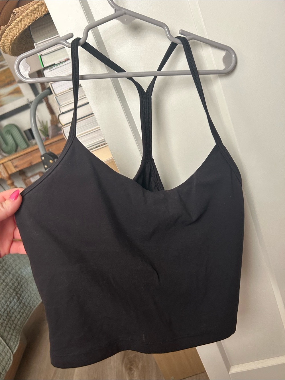 lululemon flow y cropped tank top